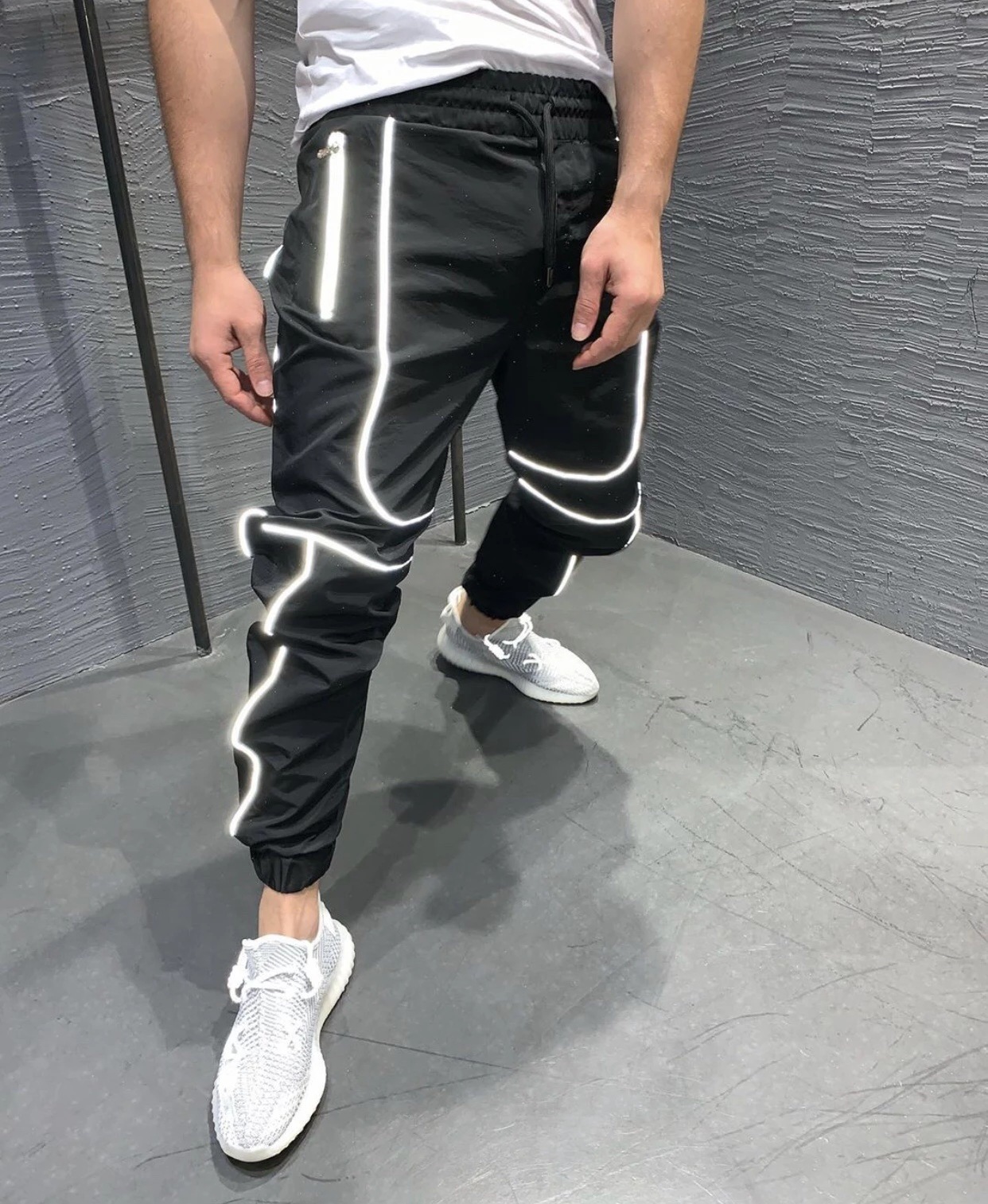 GYMOHYEAH Autumn NEW Streetwear Fitness Pants Men Hip Hop Sweatpants Mens Casual Joggers Unisex Harajuku Joggers Sweatpants GYMOHYEAH Autumn NEW Streetwear Fitness Pants Men Hip Hop Sweatpants Mens Casual Joggers Unisex Harajuku Joggers Sweatpants